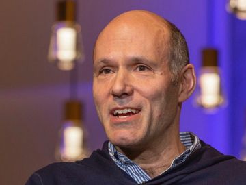  alt="Expedia Group names Peter Kern as new CEO, lands $3B financing package"  title="Expedia Group names Peter Kern as new CEO, lands $3B financing package" 